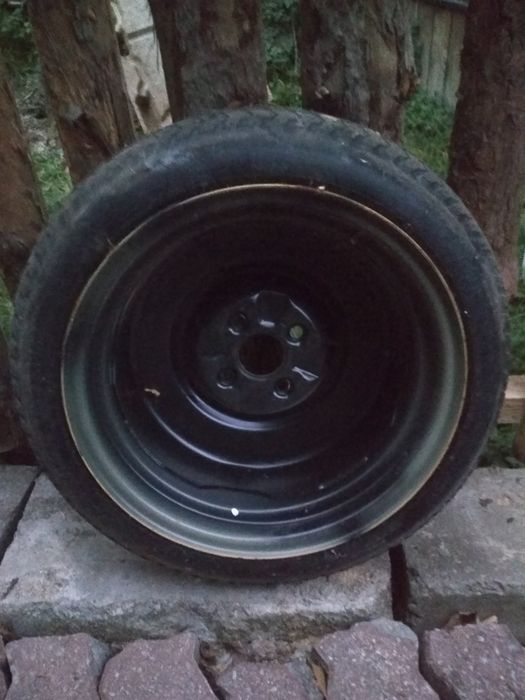 Резервна гума