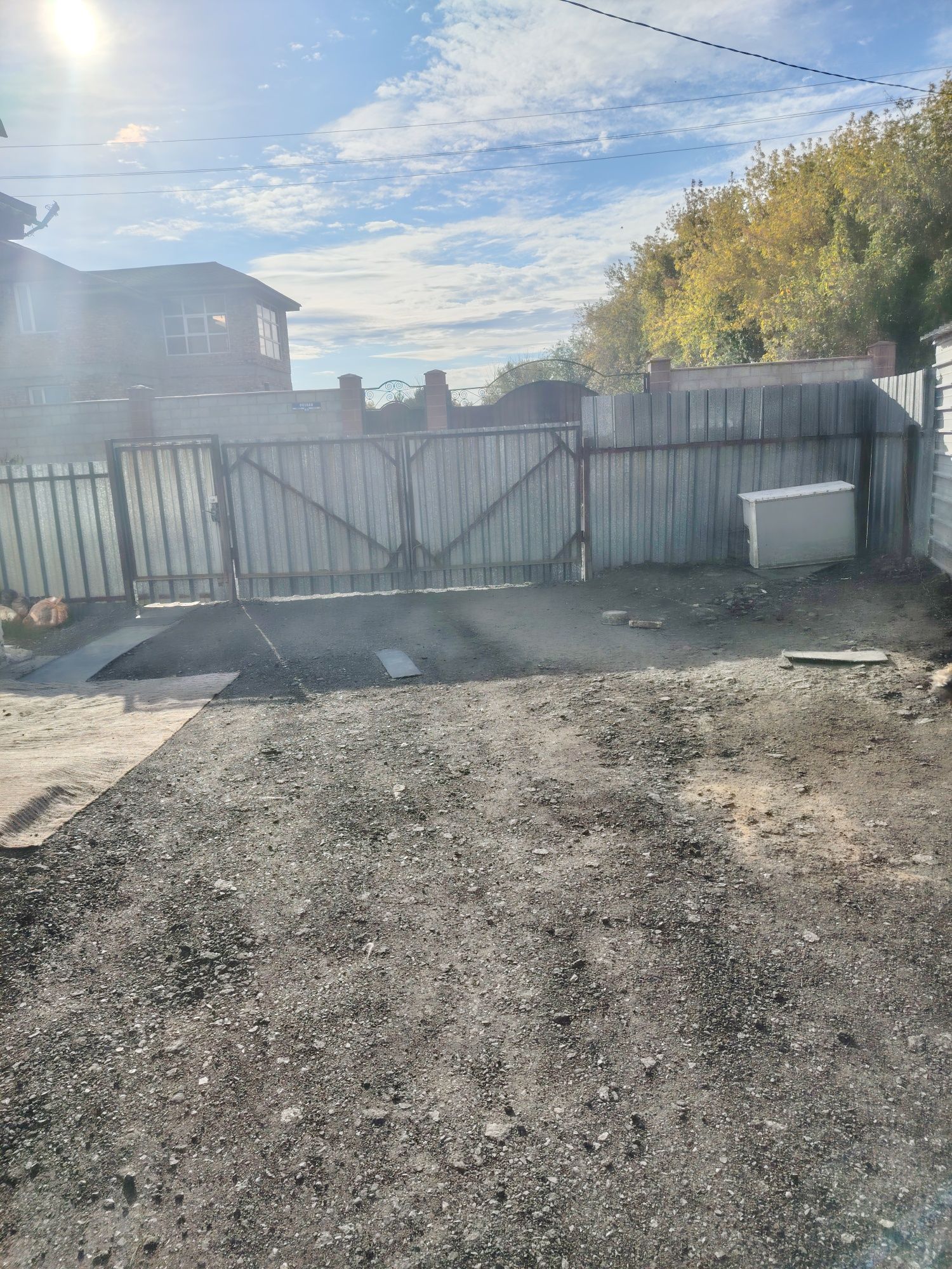 Продаю пол дома на кирзаводе 3/4