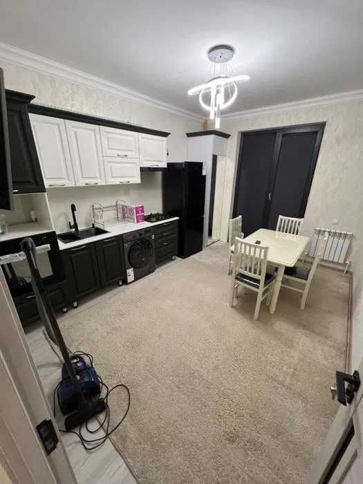 Сдаётся квартира 2ком на Юнусабадский р-н 11-квартл ор-н Мега планет