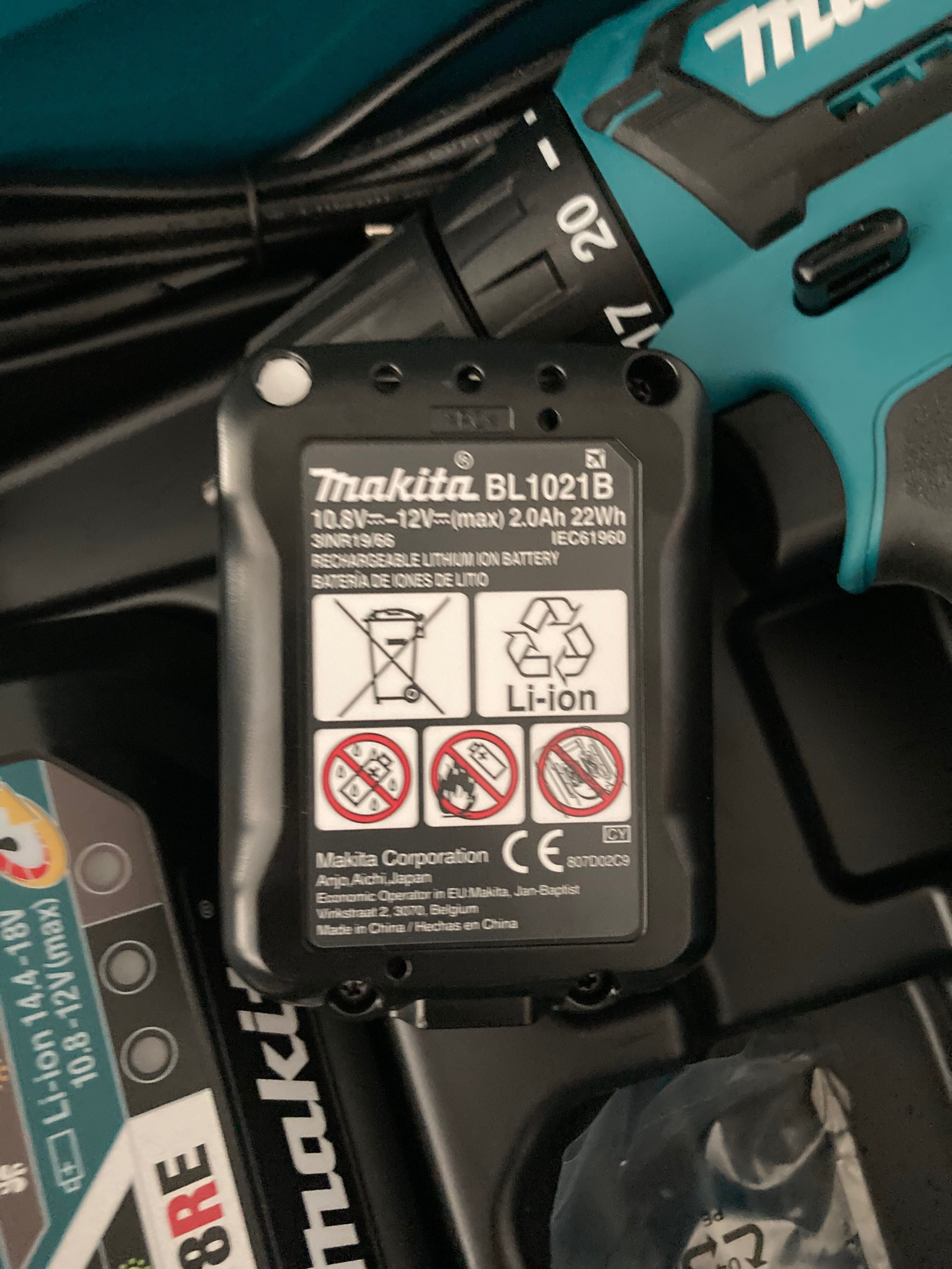 Винтоверт Макита Makita DF333