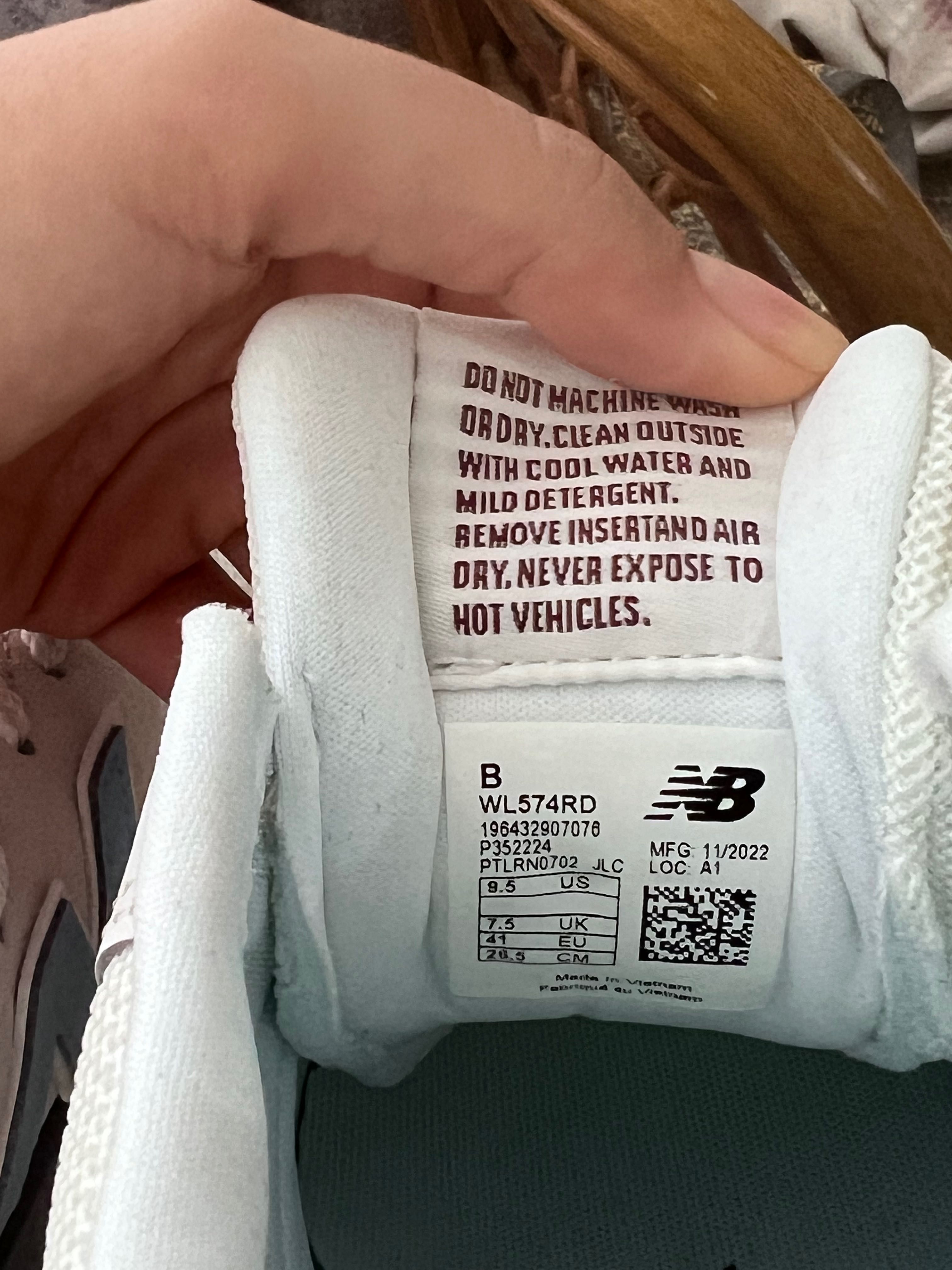 New Balance Medium Moyen, Nepurtați, Mărimea 41