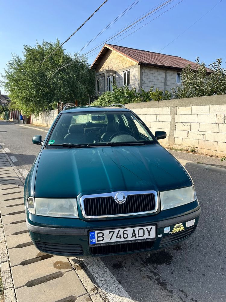 Skoda Octavia 1.6i, proprietar acte, fiscal 33 mil