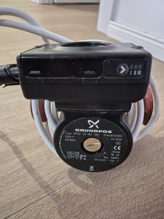 Pompa recirculare grundfos ups2 32-80 180