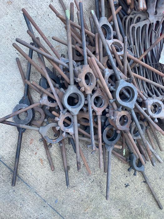 Vând cuțite de strung,portarozi,portfiliera,imbusuri