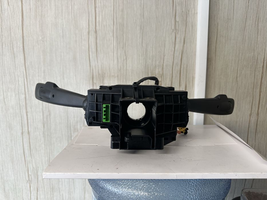 Лентов кабел за Volvo V50