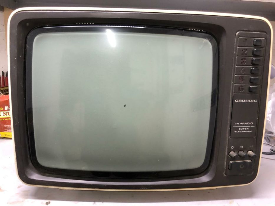 Старый телевизор grundig 70-80 годов