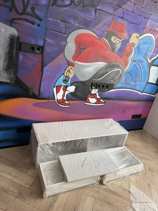 Подвисной комод для тв зоны 120/35