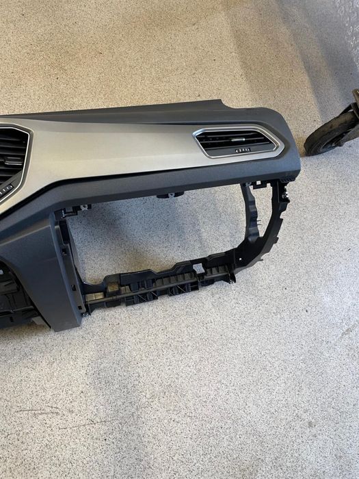 Plansa bord vw t-roc