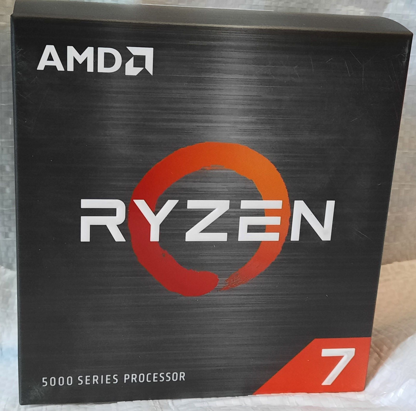 Procesor AMD Ryzen 7 5700X, 3.4 GHz, AM4, 32MB, 65W (BOX) - SIGILAT