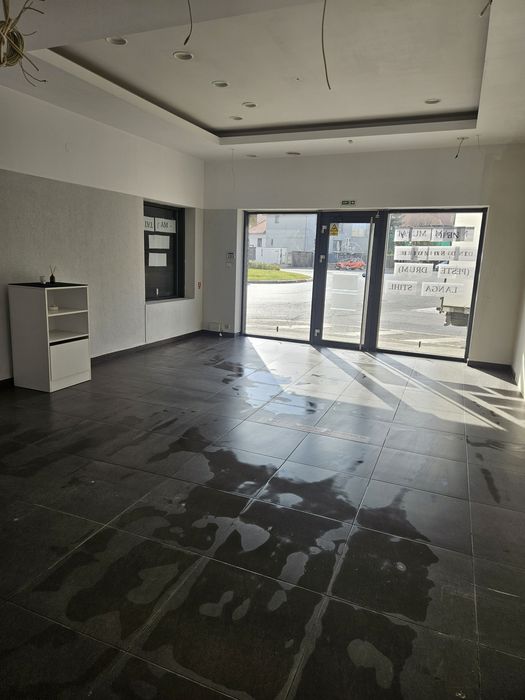 Spatiu comercial de inchiriat