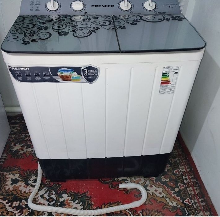 Продаётся стиральная машина, почти новая
