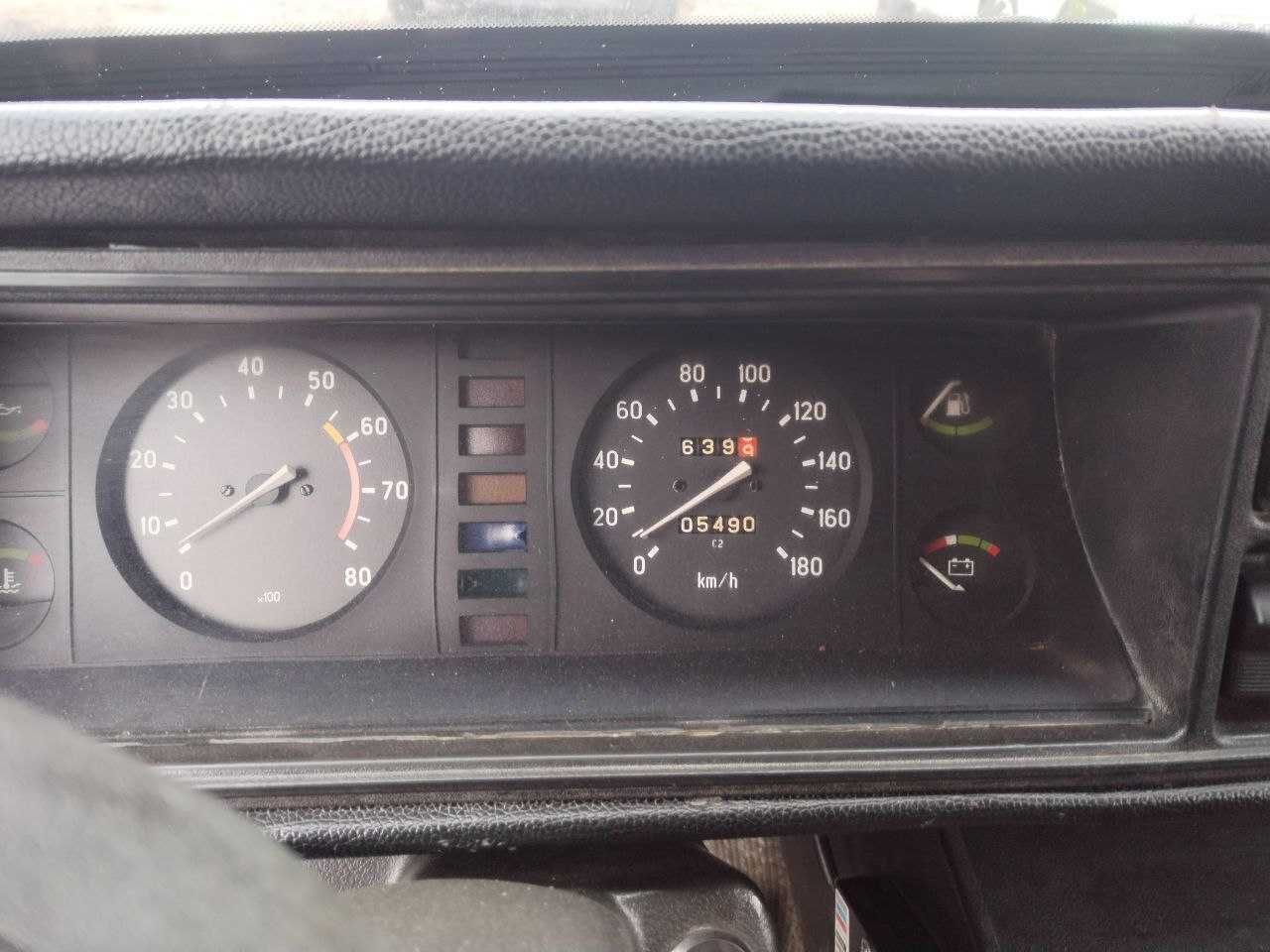 Vaz 2105 (ideal xolatda)