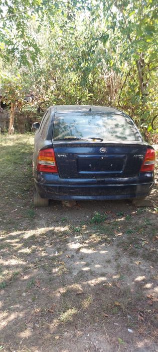 Opel astra g 1.7 td an 2000 neimatriculata