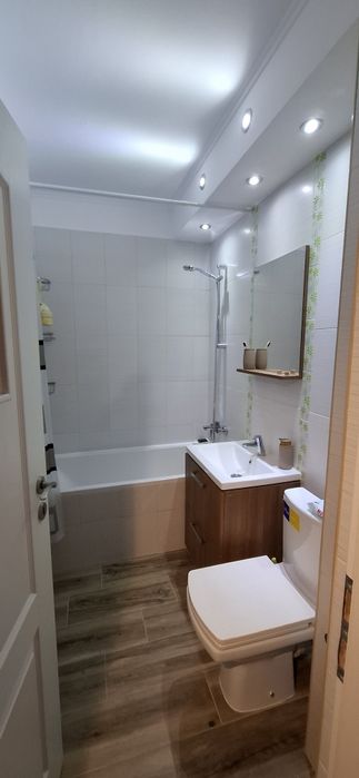 Inchiriez garsoniera Constanta, zona City Park