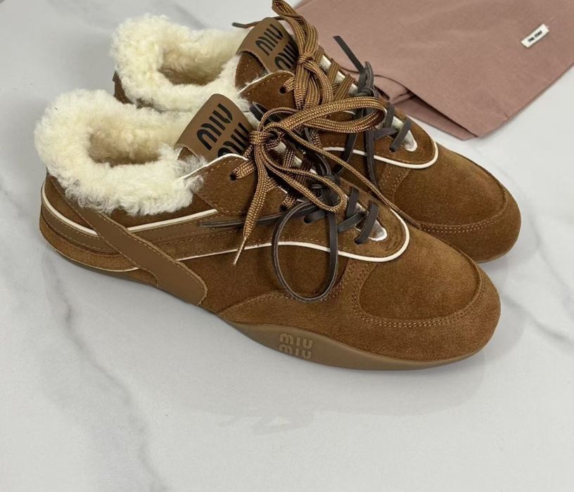 Miu miu кецове от велур