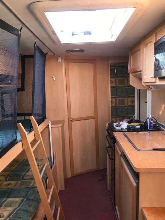 Vand Rulota Burstner 520TL Ventana din 2001