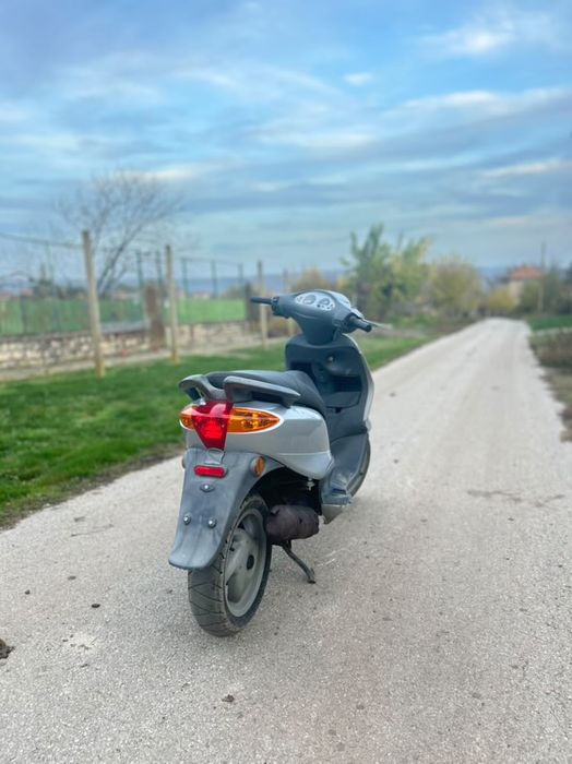 Продавам piaggio 75cc