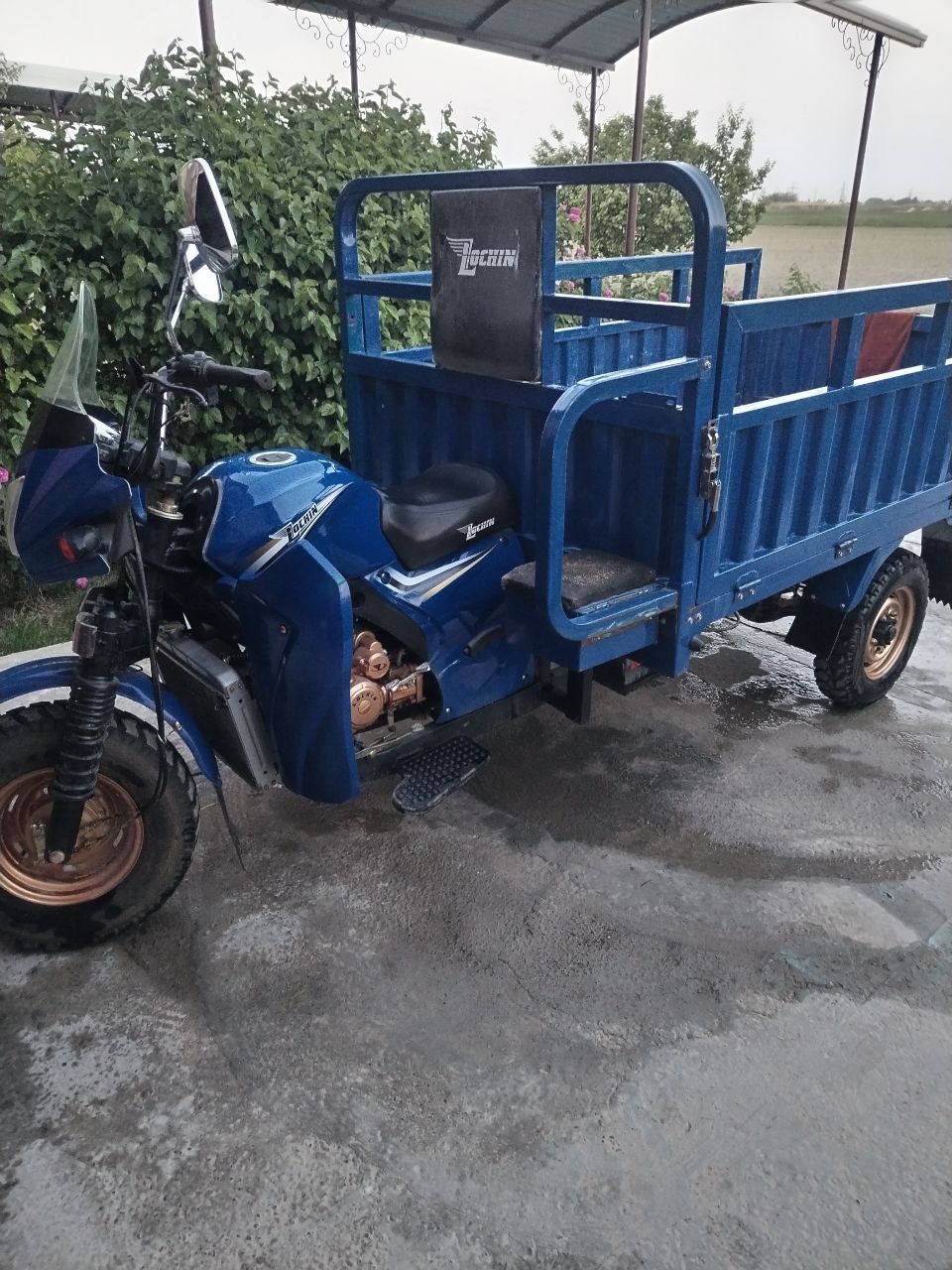 Lochin moto xolati ideal yangi ko'p yurmagan