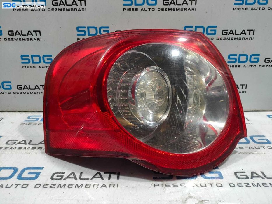 Stop Lampa Tripla Stanga (Ghidaj Lipsa, Fisura in partea de Jos, Leduri arse) Volkswagen Passat B6 Break Combi 2005 - 2010 [L4929]