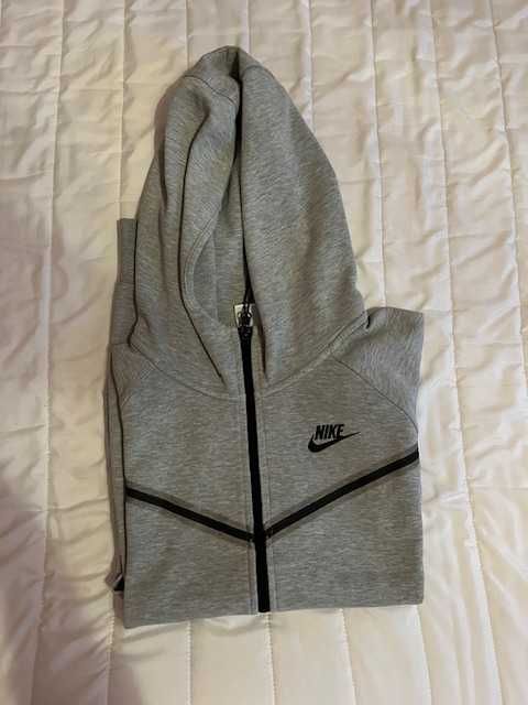 Nike tech fleece дамски спортен екип