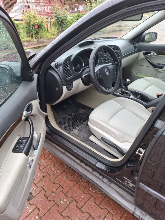 Vând SAAB 1.8T 2004