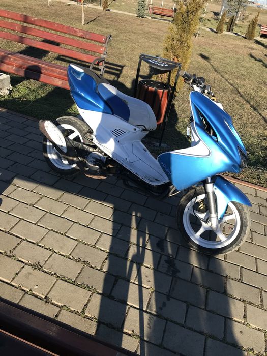 Vand yamaha aerox de 80cc functional