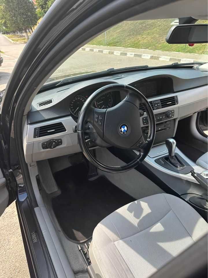 BMW Series 3 E90