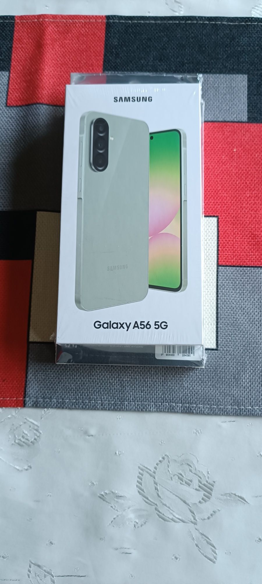Samsung A56 5G 128GB Нов, Неразопакован + Протектор