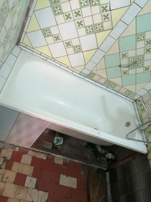 Чиланзар 17 3/2/4 балкон 1.5х3