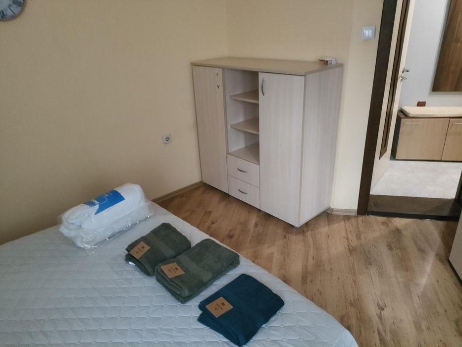 Дава се под наем Двустаен апартамент в Варна, Лятно кино Тракия - 50 кв.м за 375 € - Снимка #3