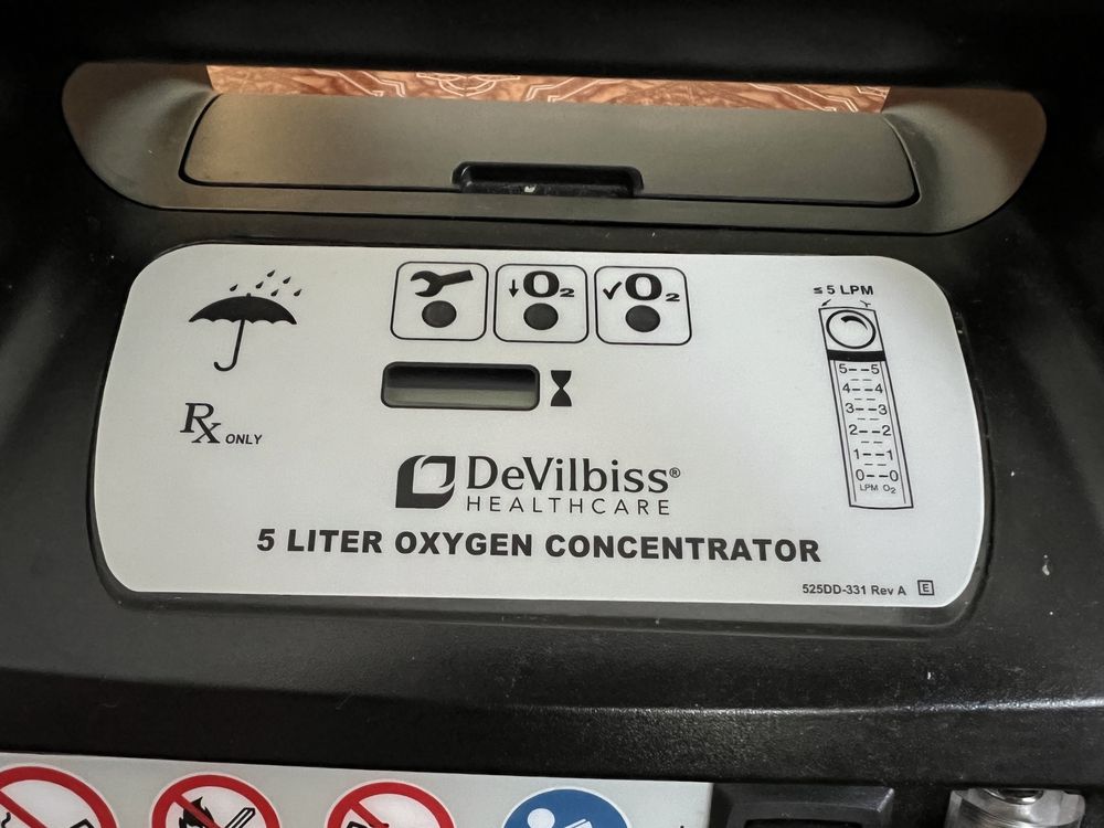 Кислороден концентратор 5л.  Devilbiss compact 525