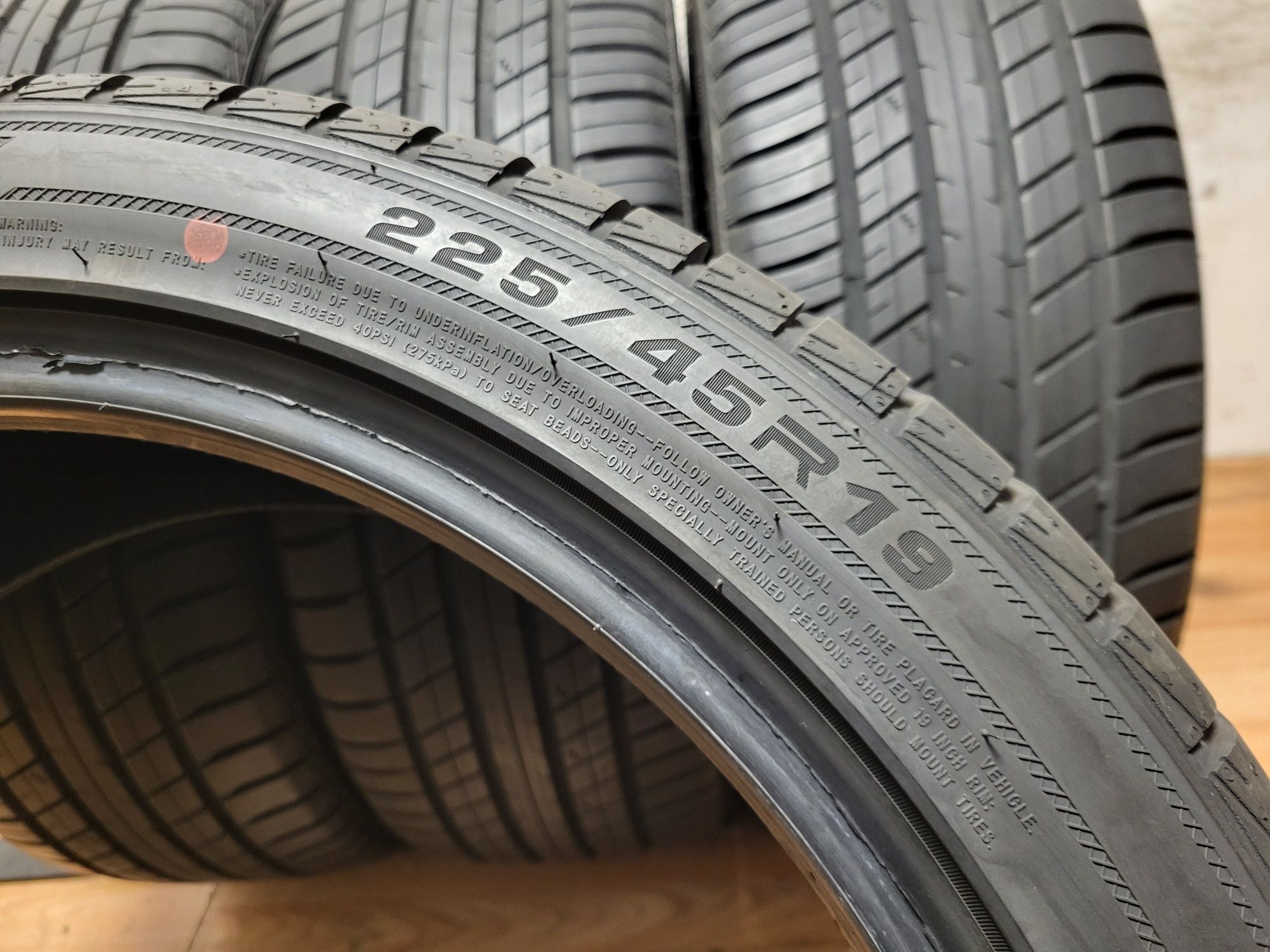 225/45/19 Roadx DOT0224 / летни гуми
