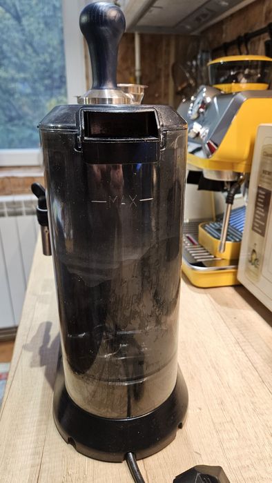 Vand Expresor Delonghi