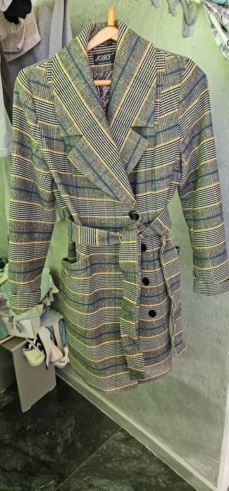 Продам пальто осень/весна