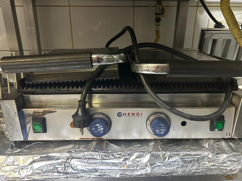 Grill dublu horeca (sandwish maker)