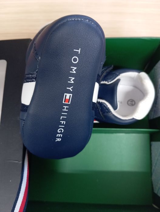 Set bebeluși Tommy Hilfiger mărimea 56