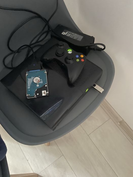 Xbox 360 E modat soft BADUPDATE