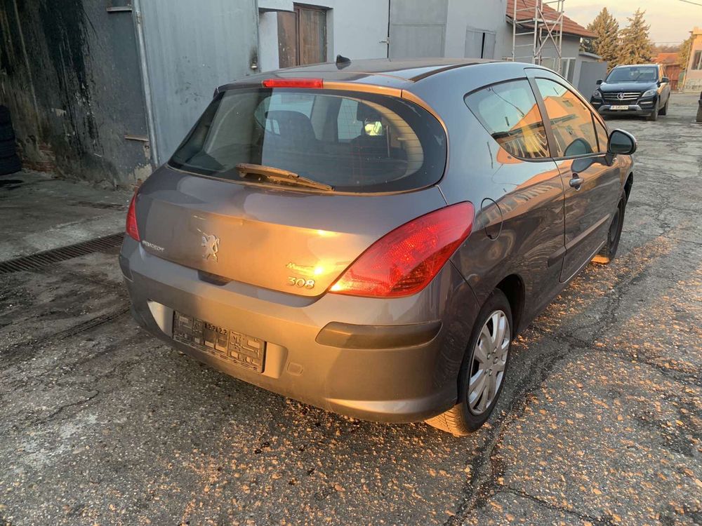 Peugeot 308 / Пежо 308 1.6i 120кс. 2009г. - НА ЧАСТИ