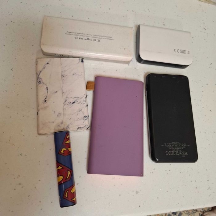 Зарядни батерии за телефони нов работещи