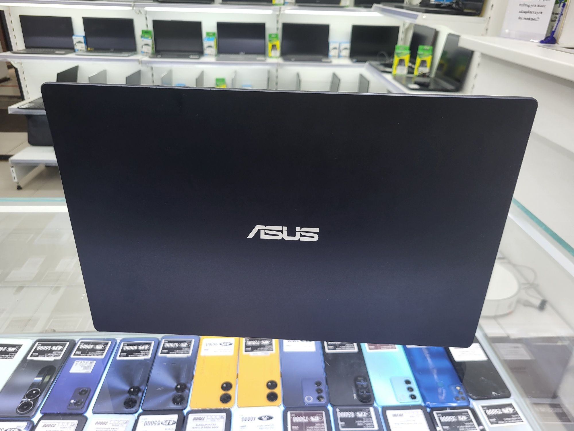 Ноутбук Asus Pentium N6000 Озу 8гб ssd256gb