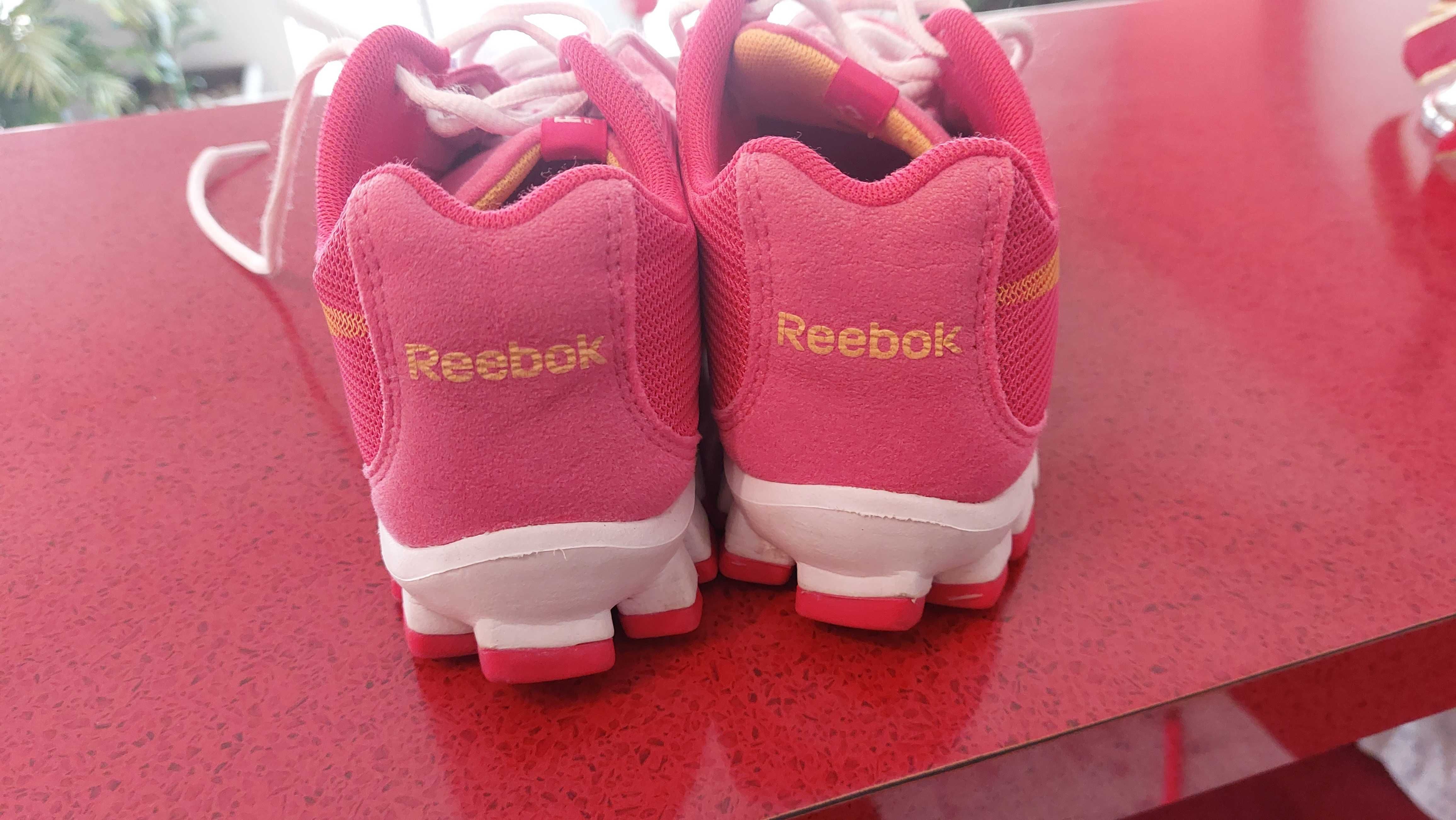 Маратонки reebok