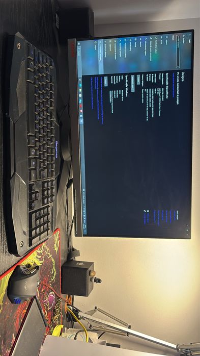 Calculator Gaming + monitor , mouse si tableta cu creion grafic noua