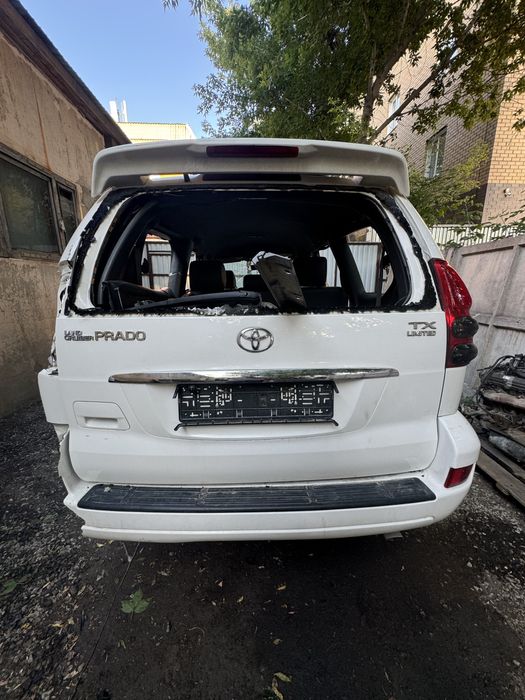 Крышка багажника Prado 120/GX470 в родной краске