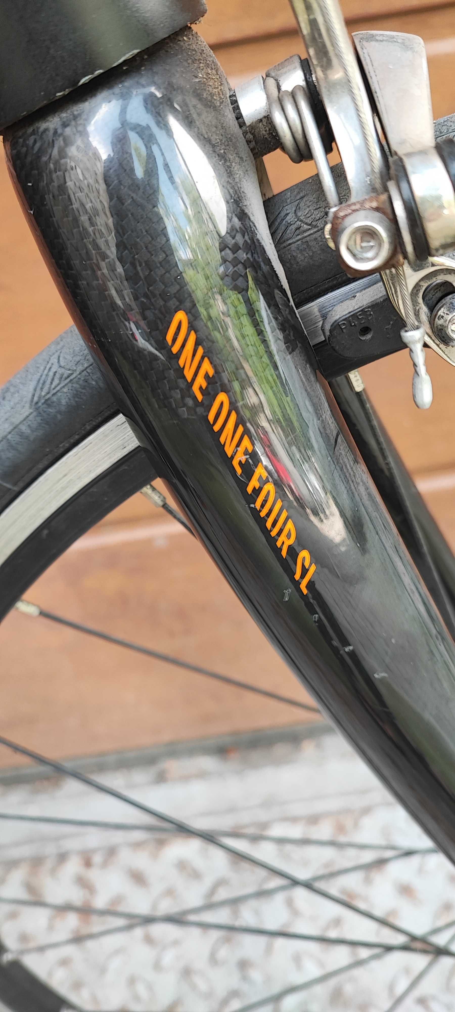 Шосеен велосипед  Canyon sram force