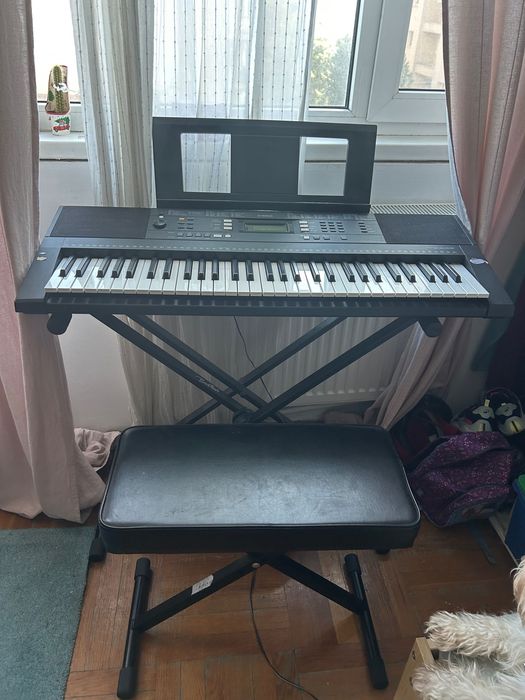 Orga Yamaha PSR E343
