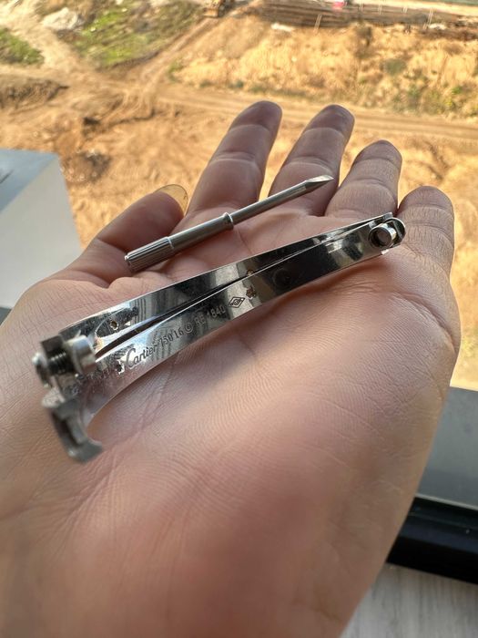 Bratara Love Cartier Silver dama 16