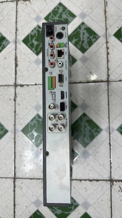 Продам камеру видеонаблюдение 4 камера иДВР