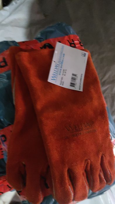 Vind mănuși Weldas