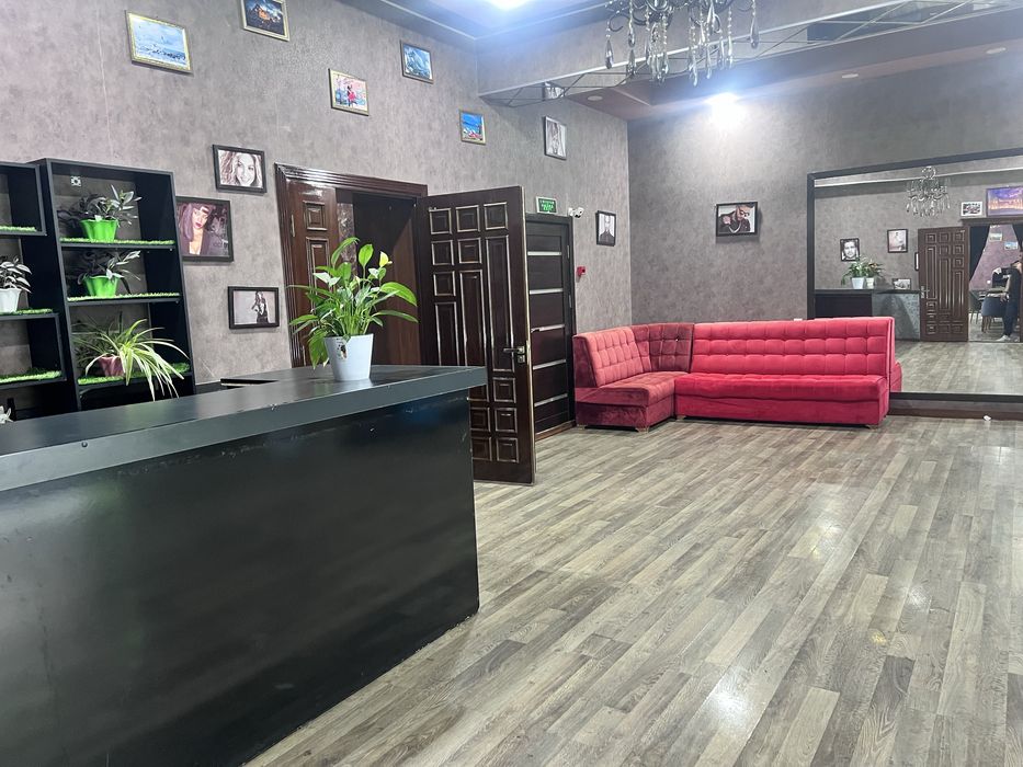 Tayor biznes sotilati RESTO BAR