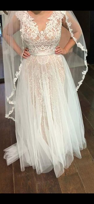 Rochie de mireasă și voal Natalia Vasiliev